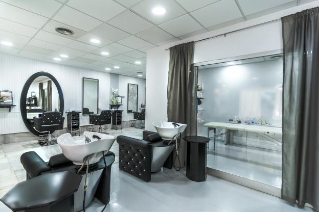 LED lighting for hairdressers and beauty salons